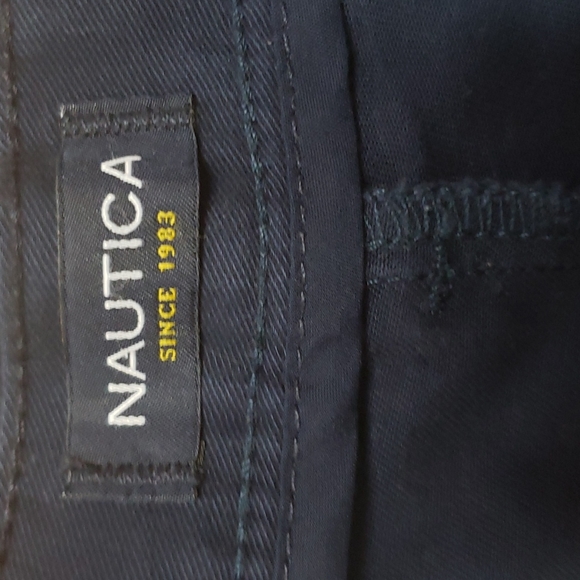 Nautica Flat Front Navy Shorts 38 EUC! - Picture 2 of 6